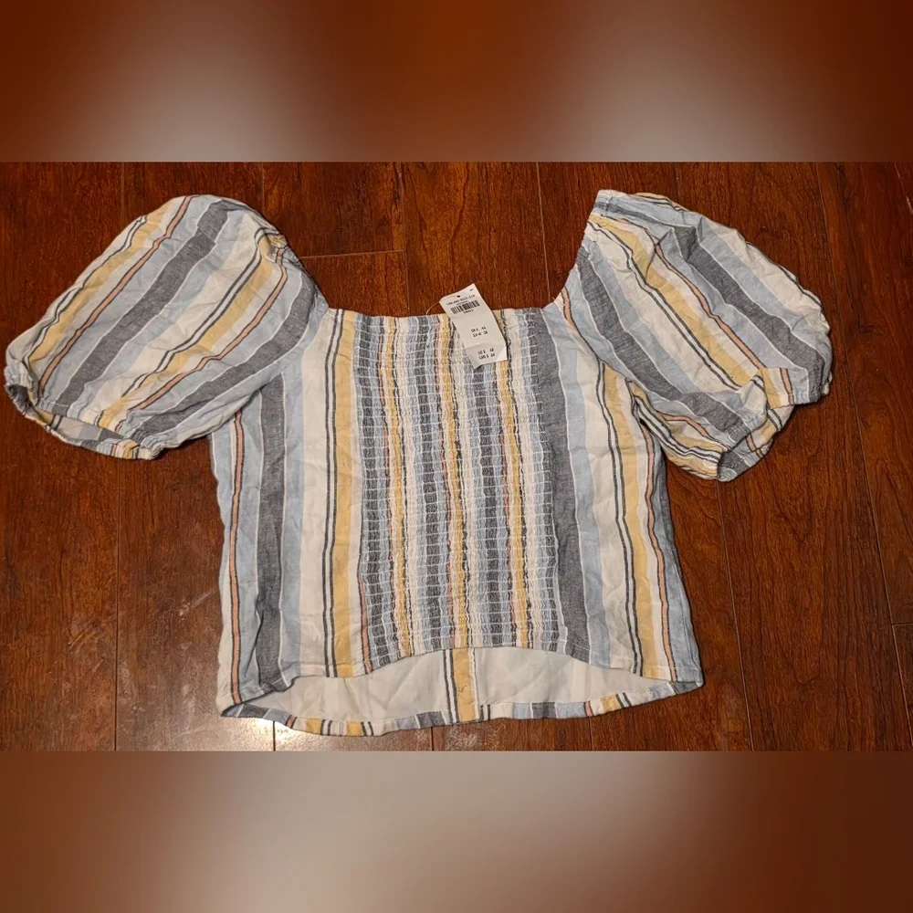 Striped Puff-Sleeve Button-Front Crop Top in Blue/White/Yellow